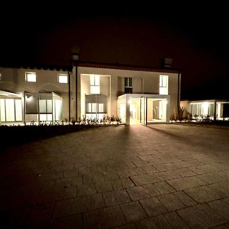 Hotel Villa Mary Santa Maria Di Sala Εξωτερικό φωτογραφία